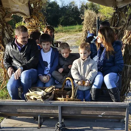 Lataria Dei Magredi 팜스테이 *