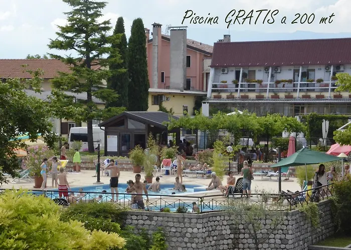 Κατάλυμα σε φάρμα Lataria Dei Magredi *